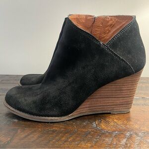 Lucky Brand Yakeena Suede Wedge Ankle Booties Black Size 8M